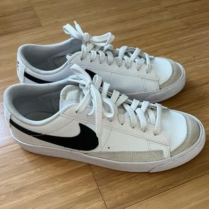 Nike Blazer Low 77 youth size 7